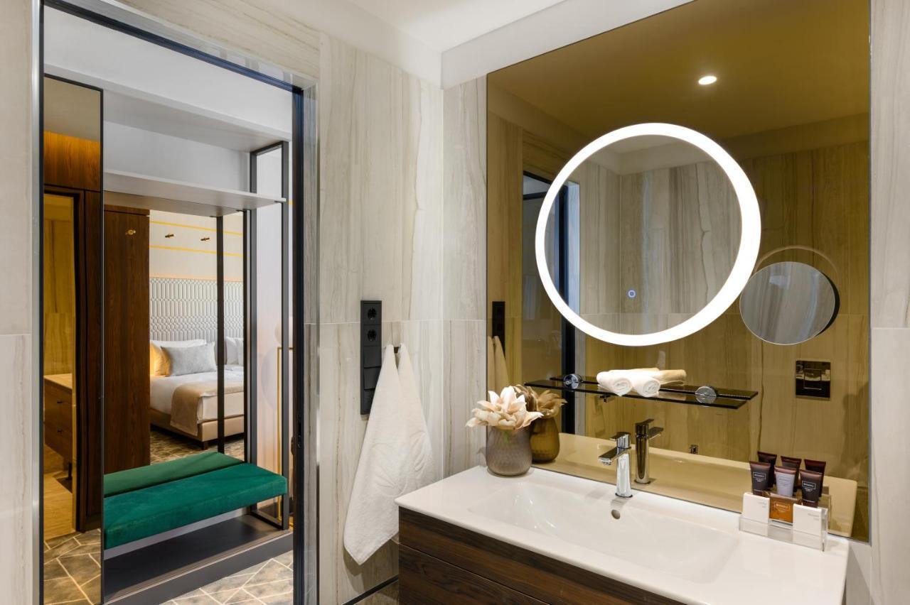 Emerald Hotel By Continental Group ブダペスト エクステリア 写真
