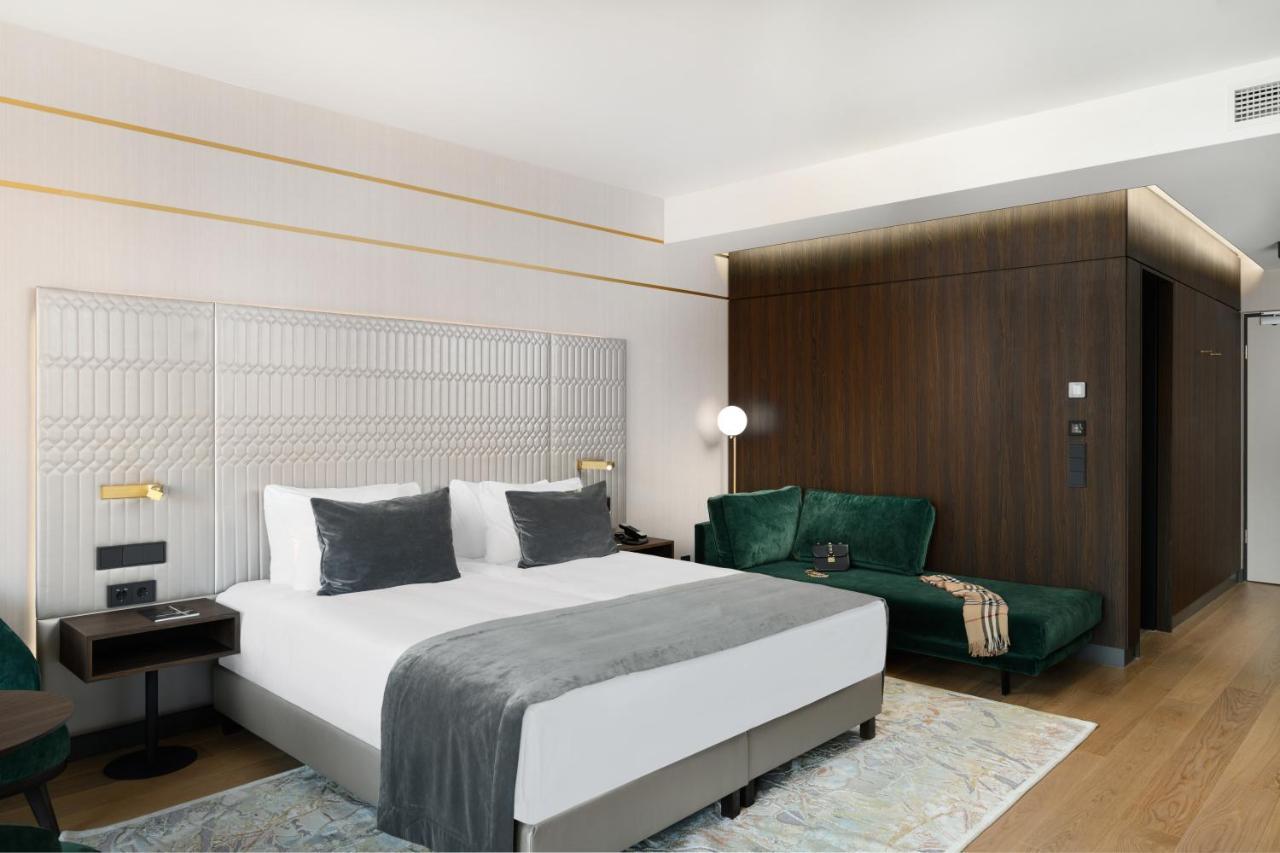 Emerald Hotel By Continental Group ブダペスト エクステリア 写真